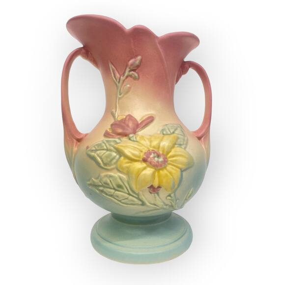 Hull Pottery Wildflower Vase - Picture 1 of 2